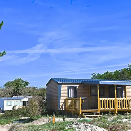 Cristal D'opale مكان تخييم